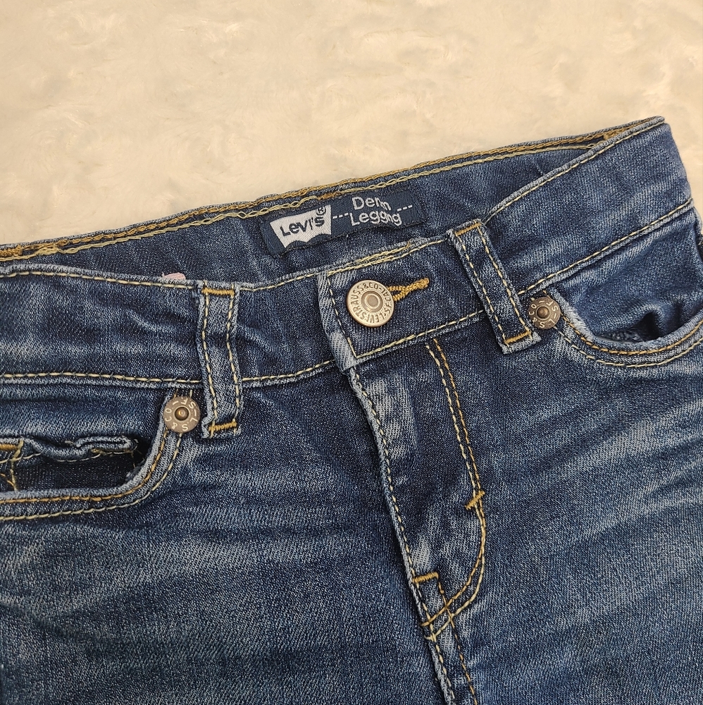 Levi's denim leggings 2T - Picture 2 of 5